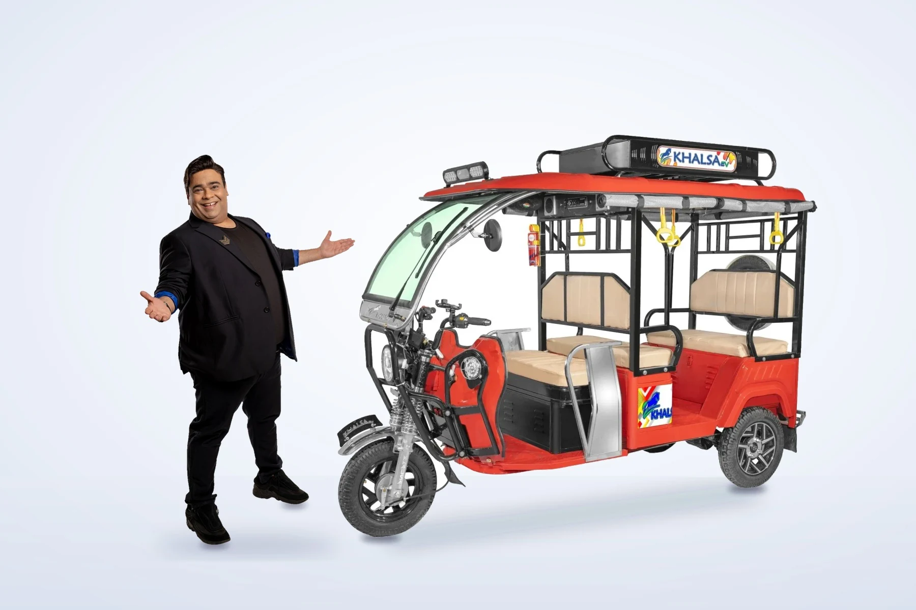 Kiku Sharda with the Khalsa Grand Lithium