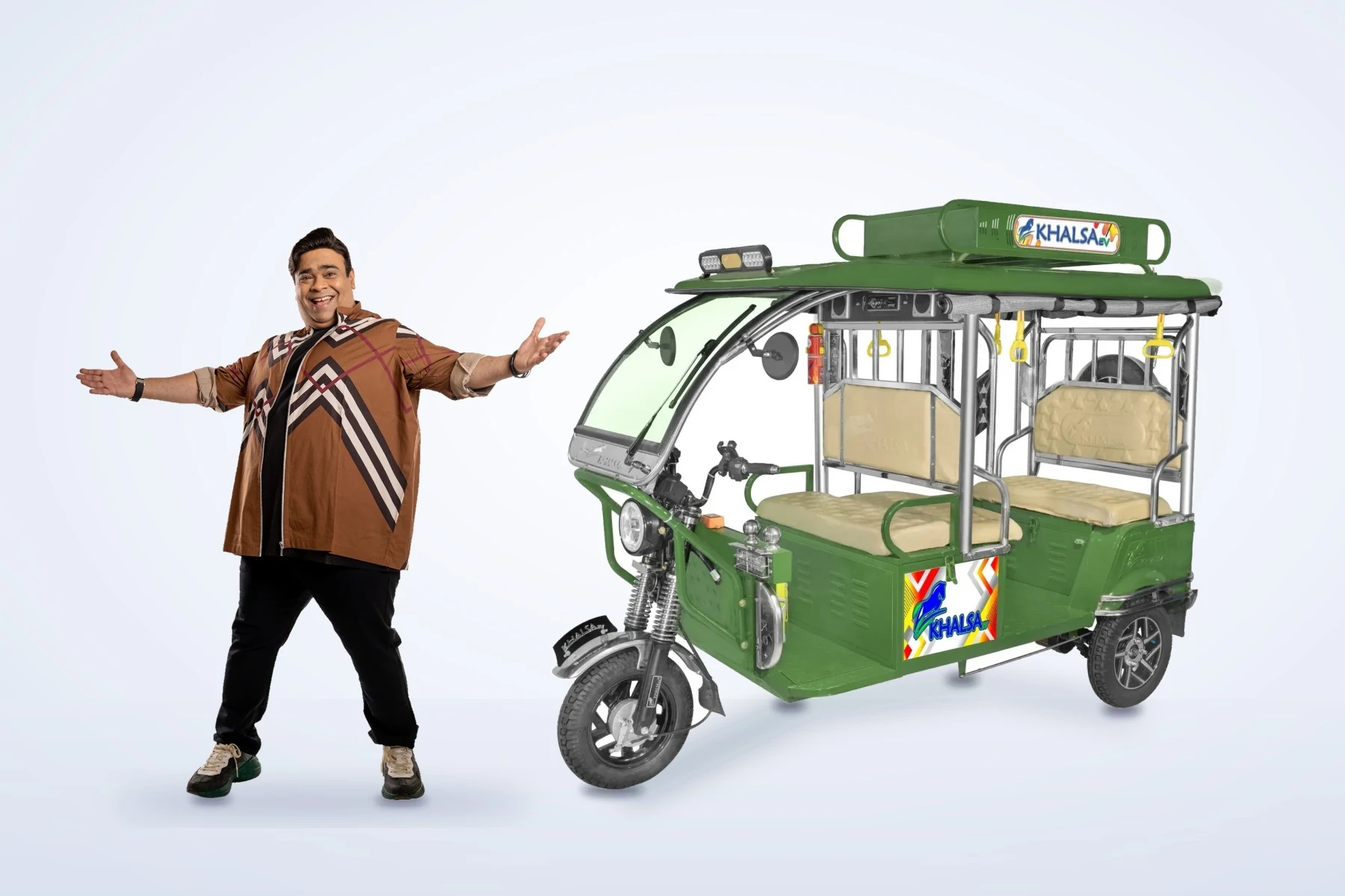 Kiku Sharda with the Khalsa Pro+